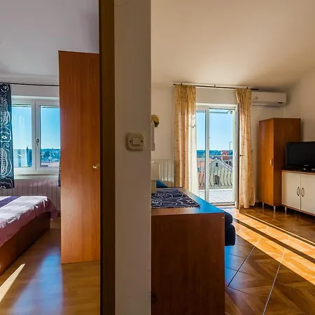 Majoran Apartman Póla
