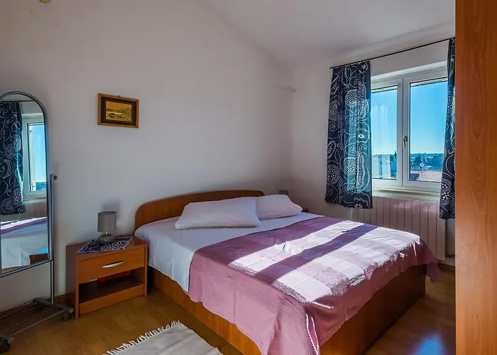 Majoran Διαμέρισμα