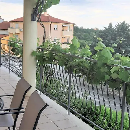 Apartment Majoran *