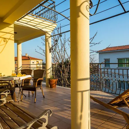 Apartment Majoran